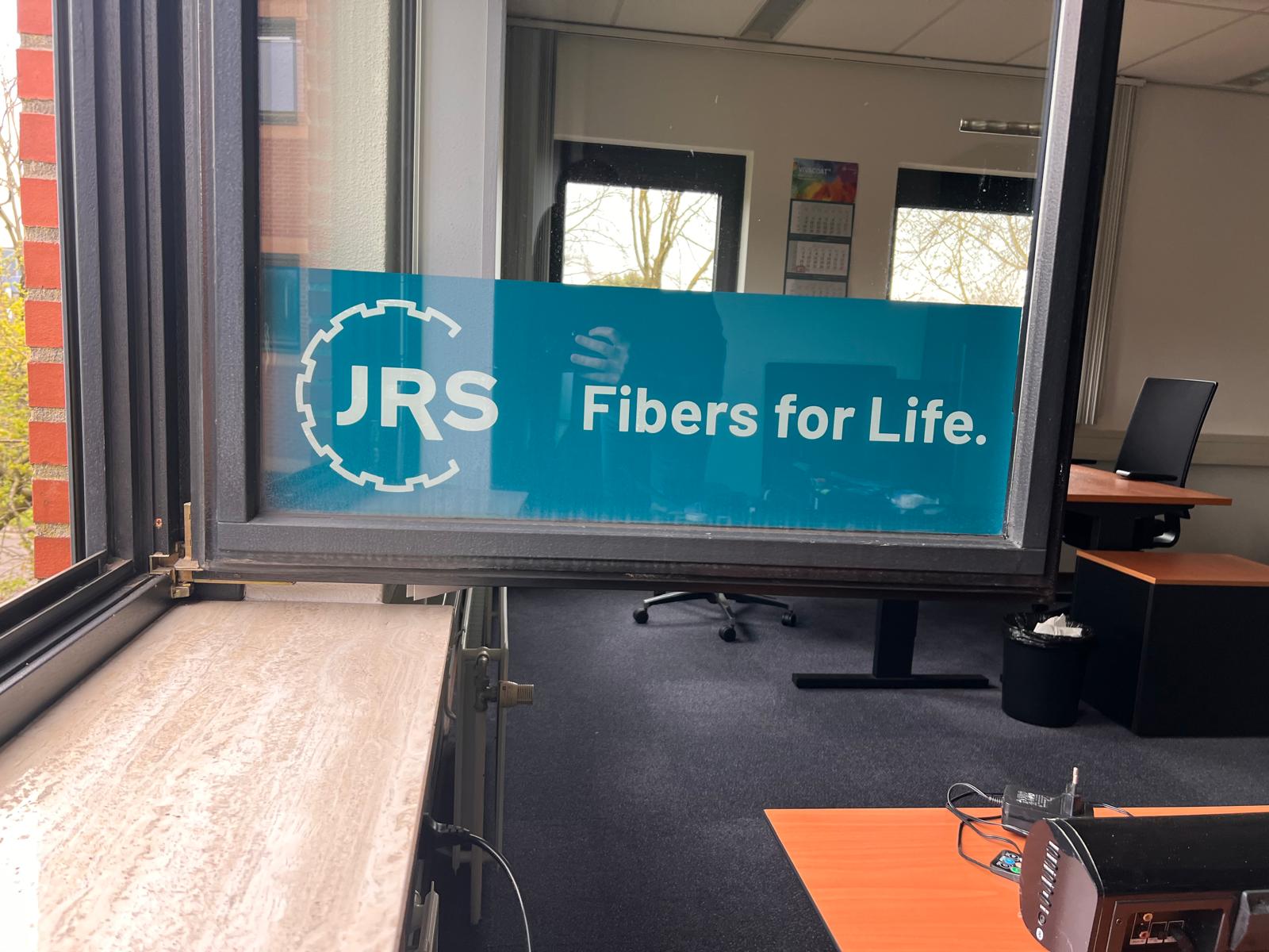 Full colour en snijfolies  voor JRS in Zutphen 