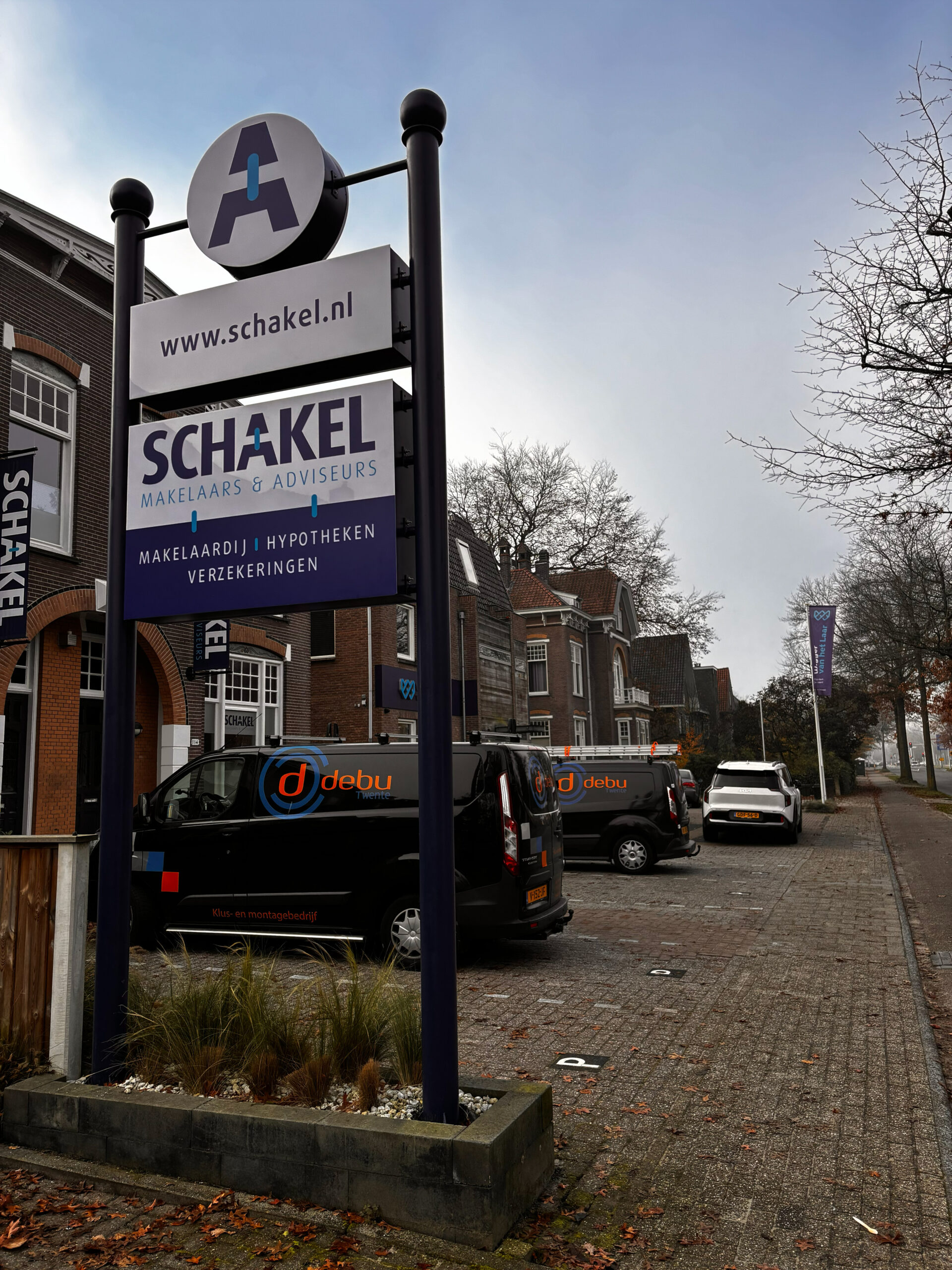 Dubbelzijdige lichtbakken voor Schakel in Almelo